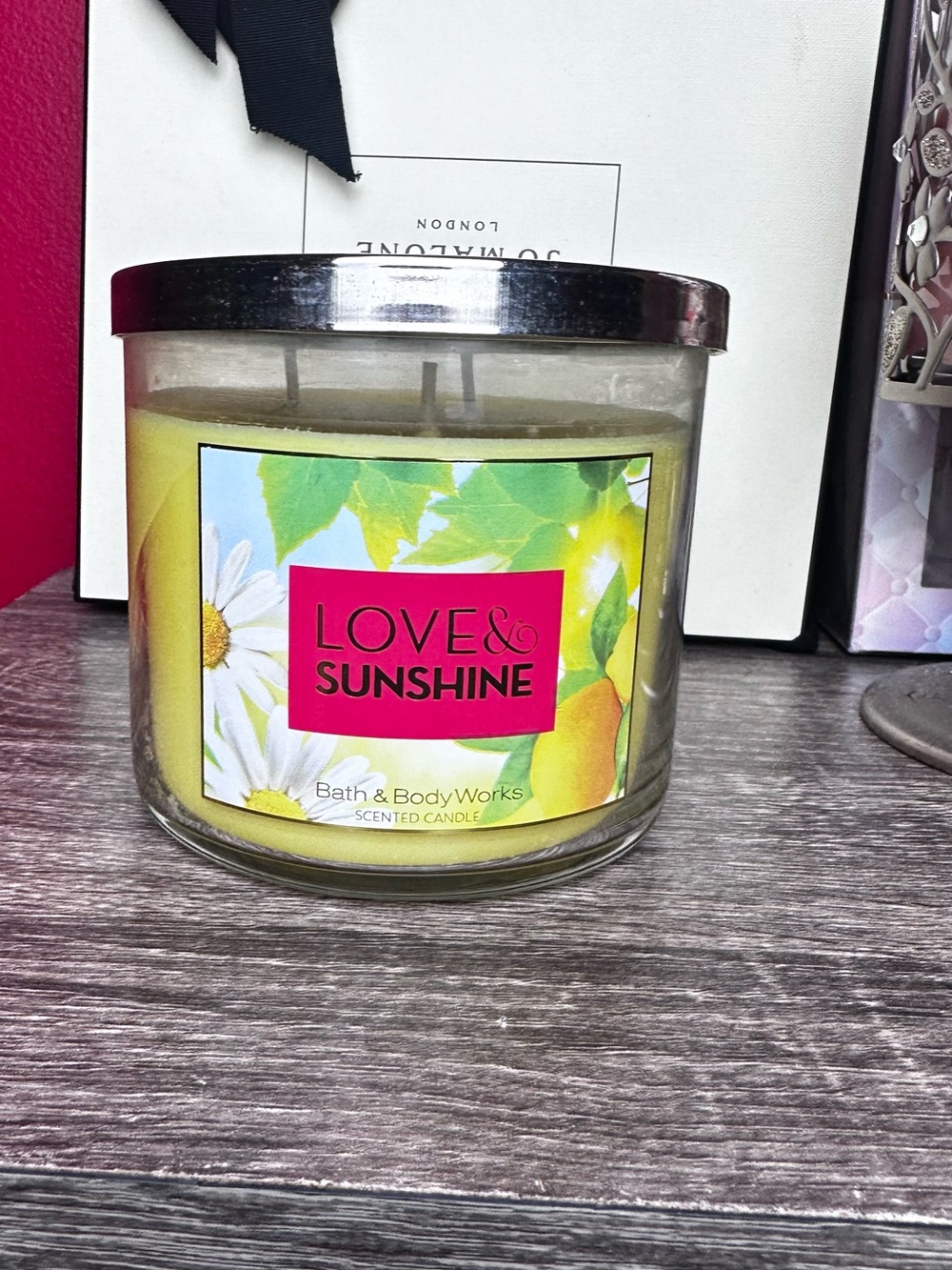 Bath & Body Works Love & Sunshine Candle